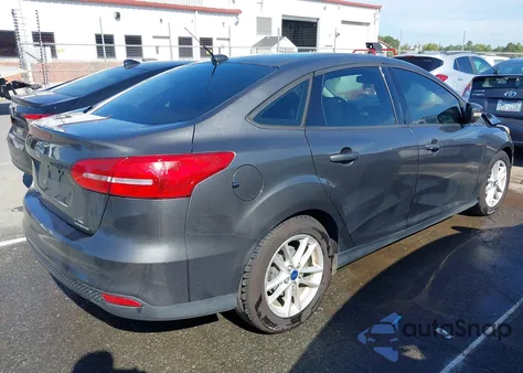 2015 Ford Focus Se z USA, uszkodzony, nr VIN 1FADP3F2XFL254674